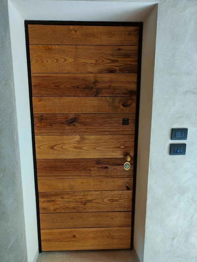 Domus Acaja Apartment Пинероло Екстериор снимка