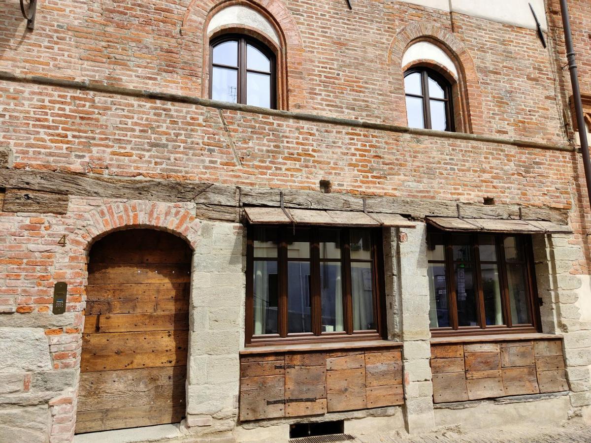 Domus Acaja Apartment Пинероло Екстериор снимка